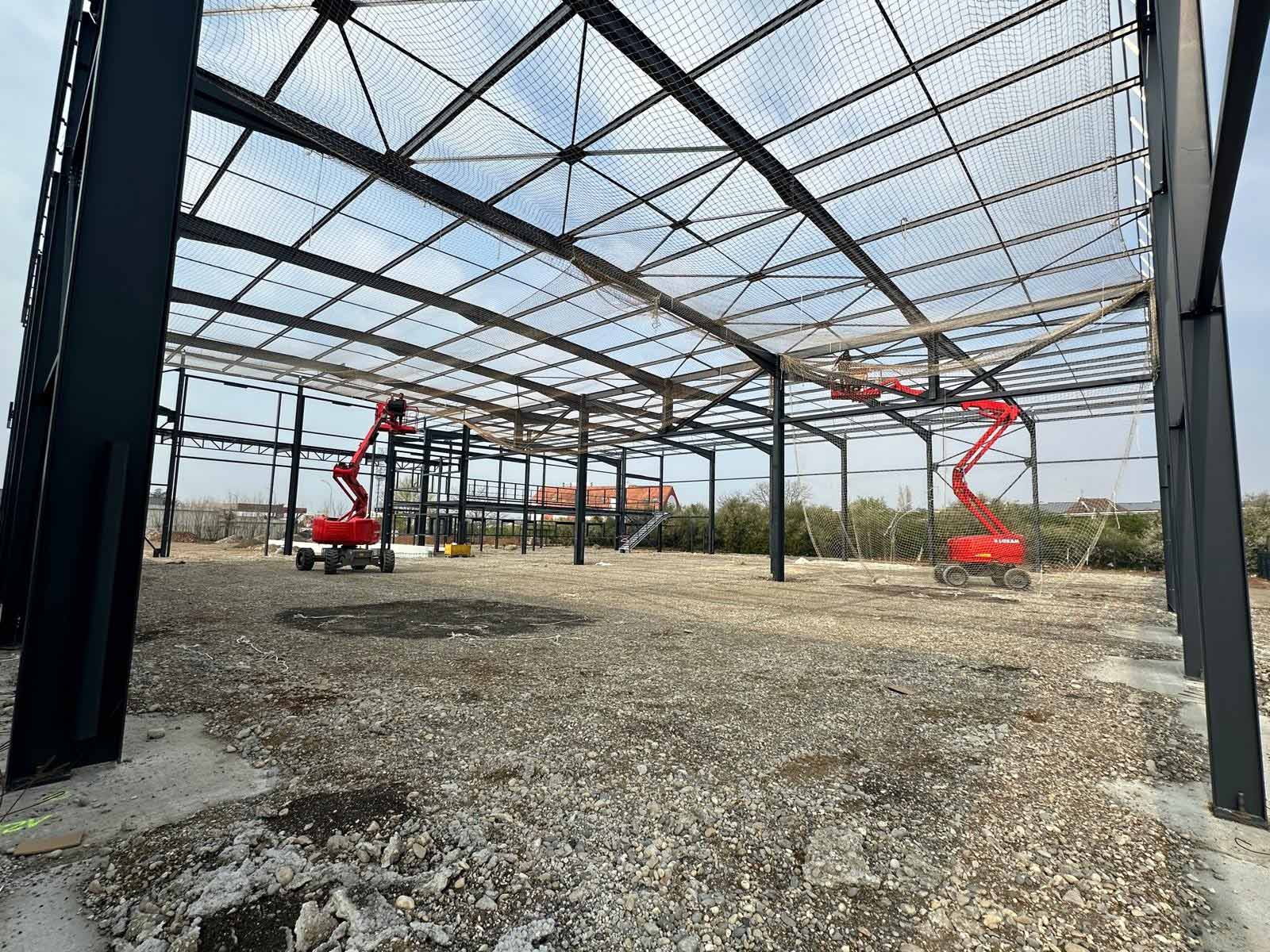 PILOCAP Lyon – installation de filets de sécurité sur charpente métallique